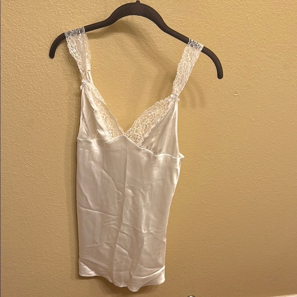 Victoria’ Secret white nightgown Size S